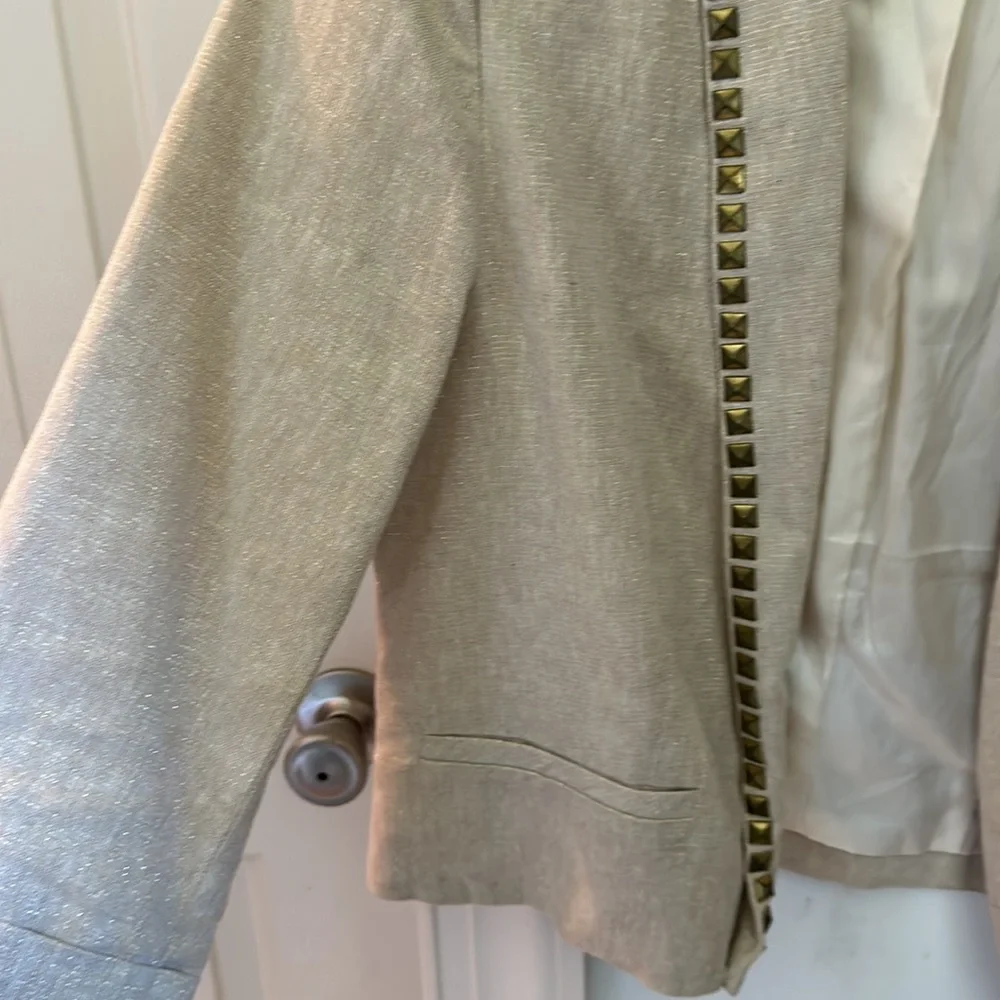 🌟2/$10🌟Love21 by Forever 21 Cropped Gold Studded Lapel Blazer - Picture 3 of 4